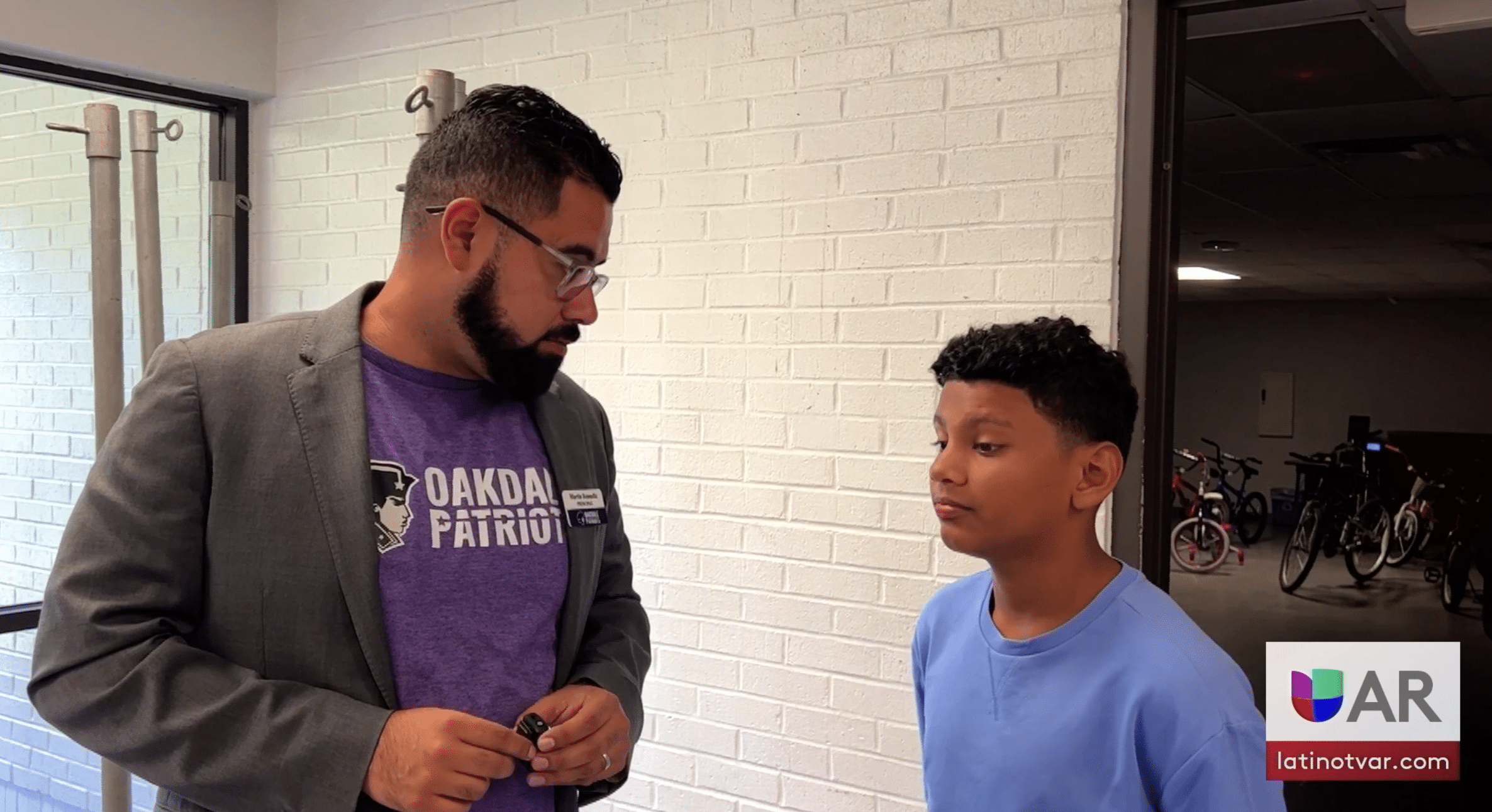 Oakdale Middle School en Rogers disfrutará de un Partido de Fútbol